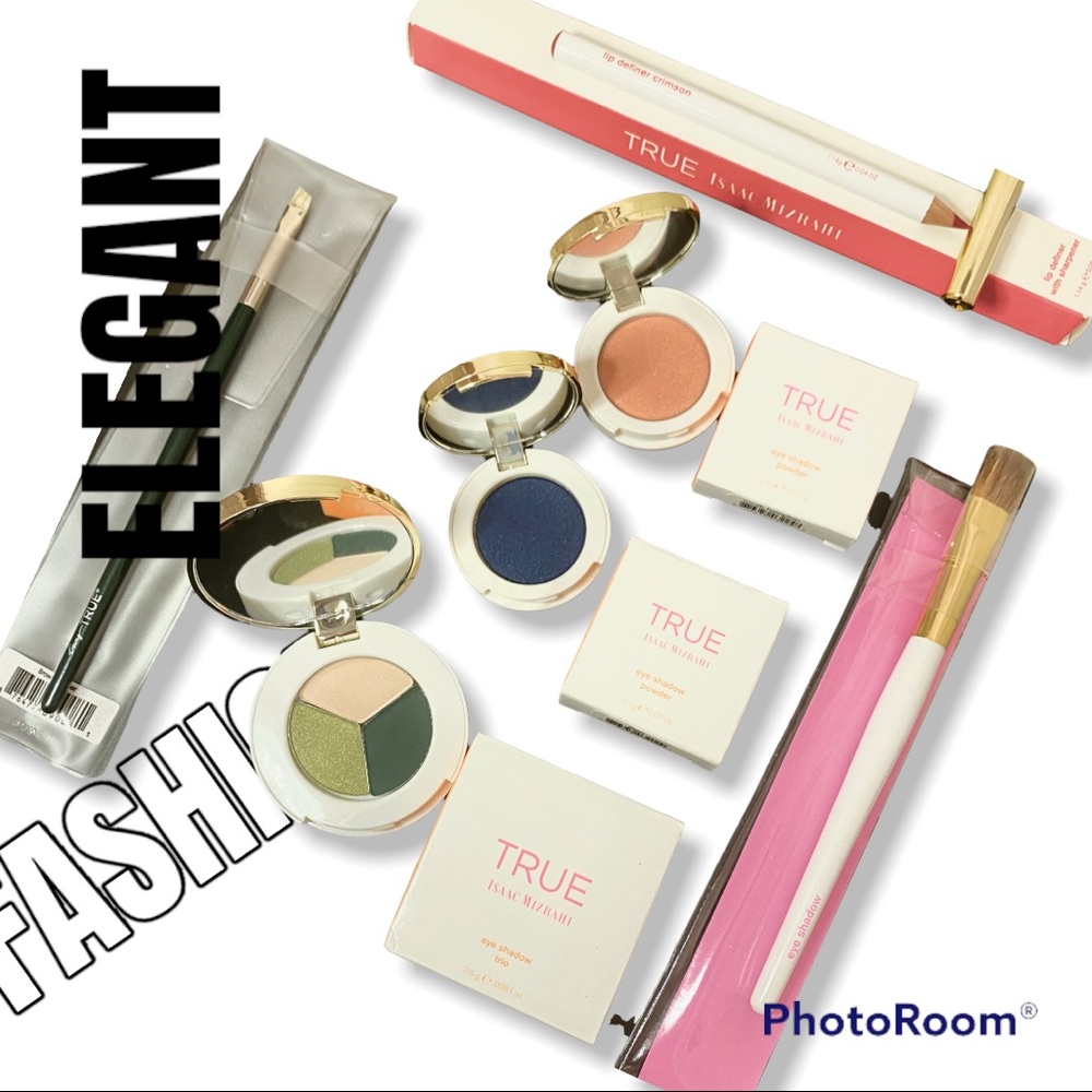💄 BUY ONE GET ONE 1/2 OFF 
ISAAC MIZRAHI BUNDLE OF HIGH END MAKEUP & BRUSHES
